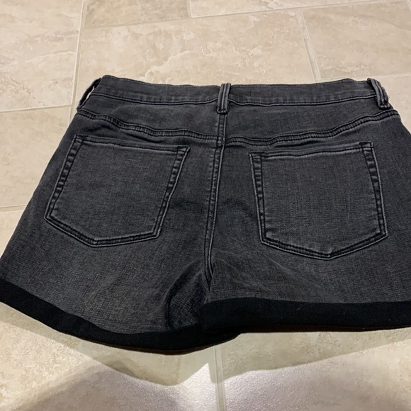 Pac Sun black denim shorts. The Shortie size 27 - Picture 4 of 5